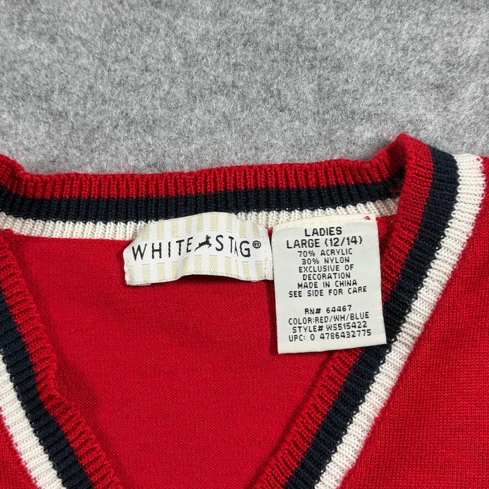 White Stag Vintage Sweater Womens Large Red Navy Star V-Neck Striped Fall Knit thumbnail 3