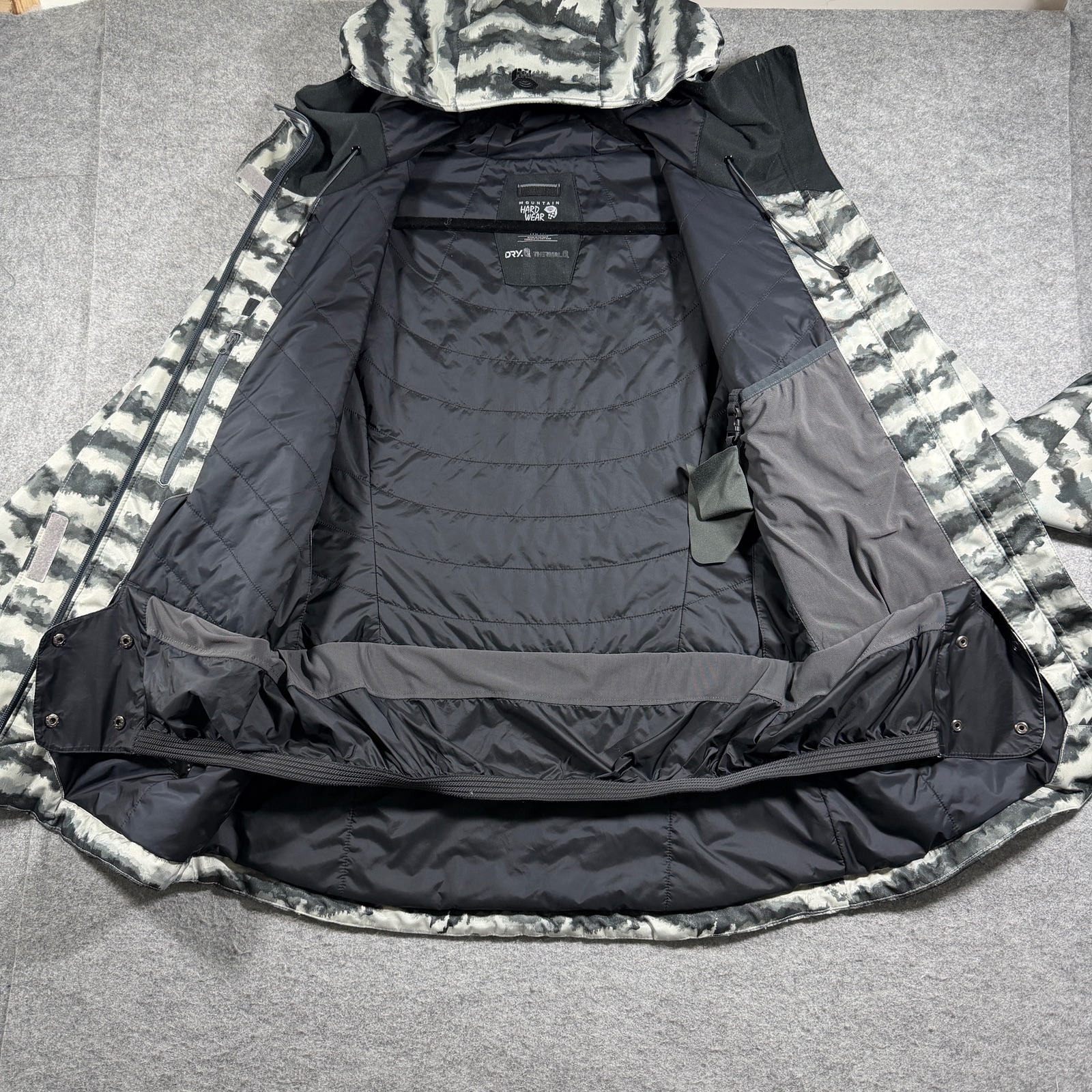 Mountain Hardwear Dry.Q Thermal Insulated Ski Coat Womens M Black White Pit Zips thumbnail 9