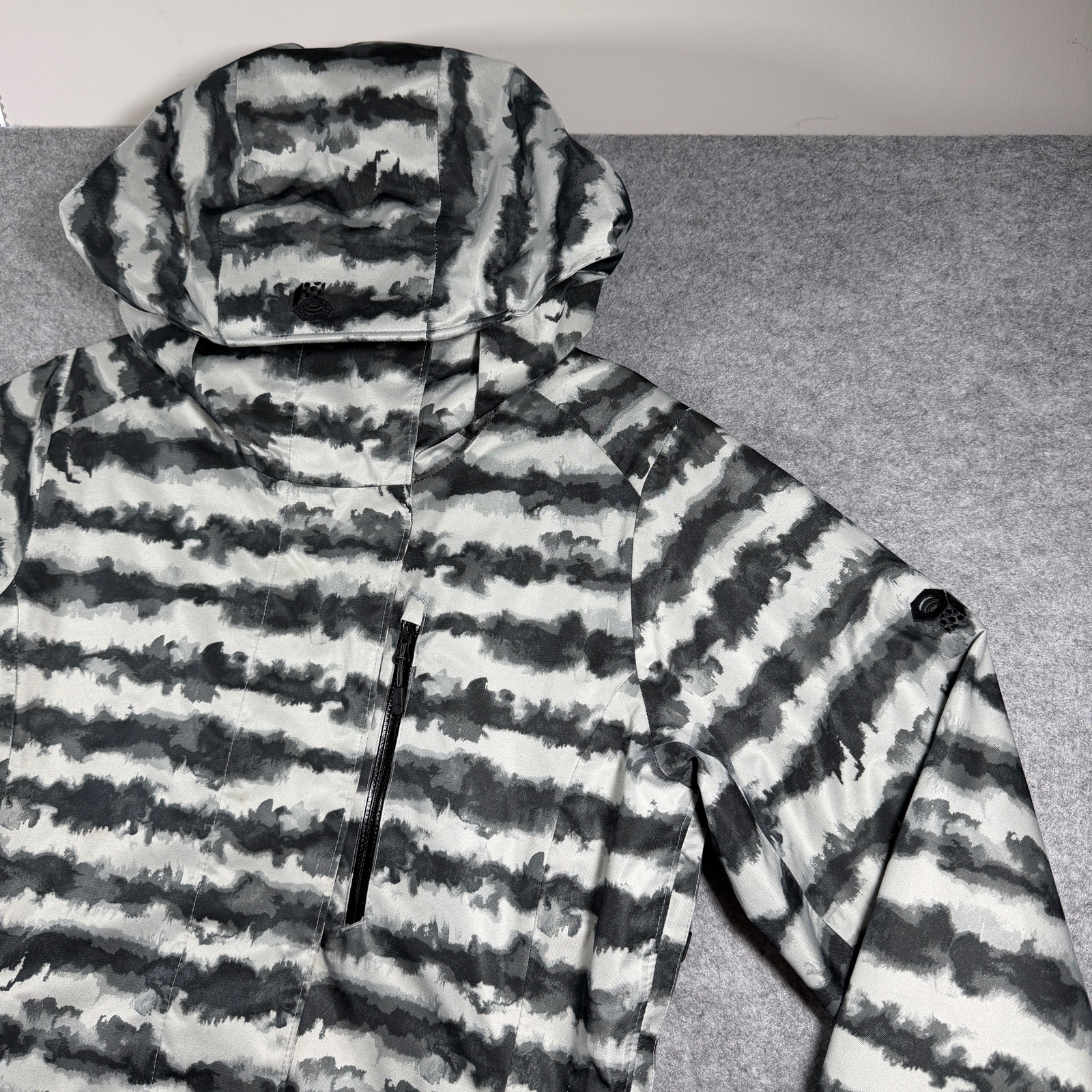 Mountain Hardwear Dry.Q Thermal Insulated Ski Coat Womens M Black White Pit Zips thumbnail 12