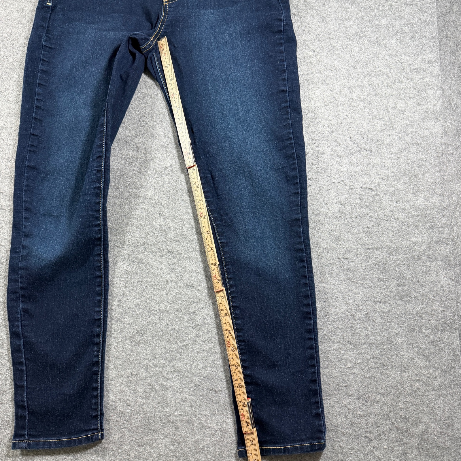 Levi's Pull-On Skinny Jeans Womens 28x28 Dark Blue Denim Stretch Elastic Waist thumbnail 7