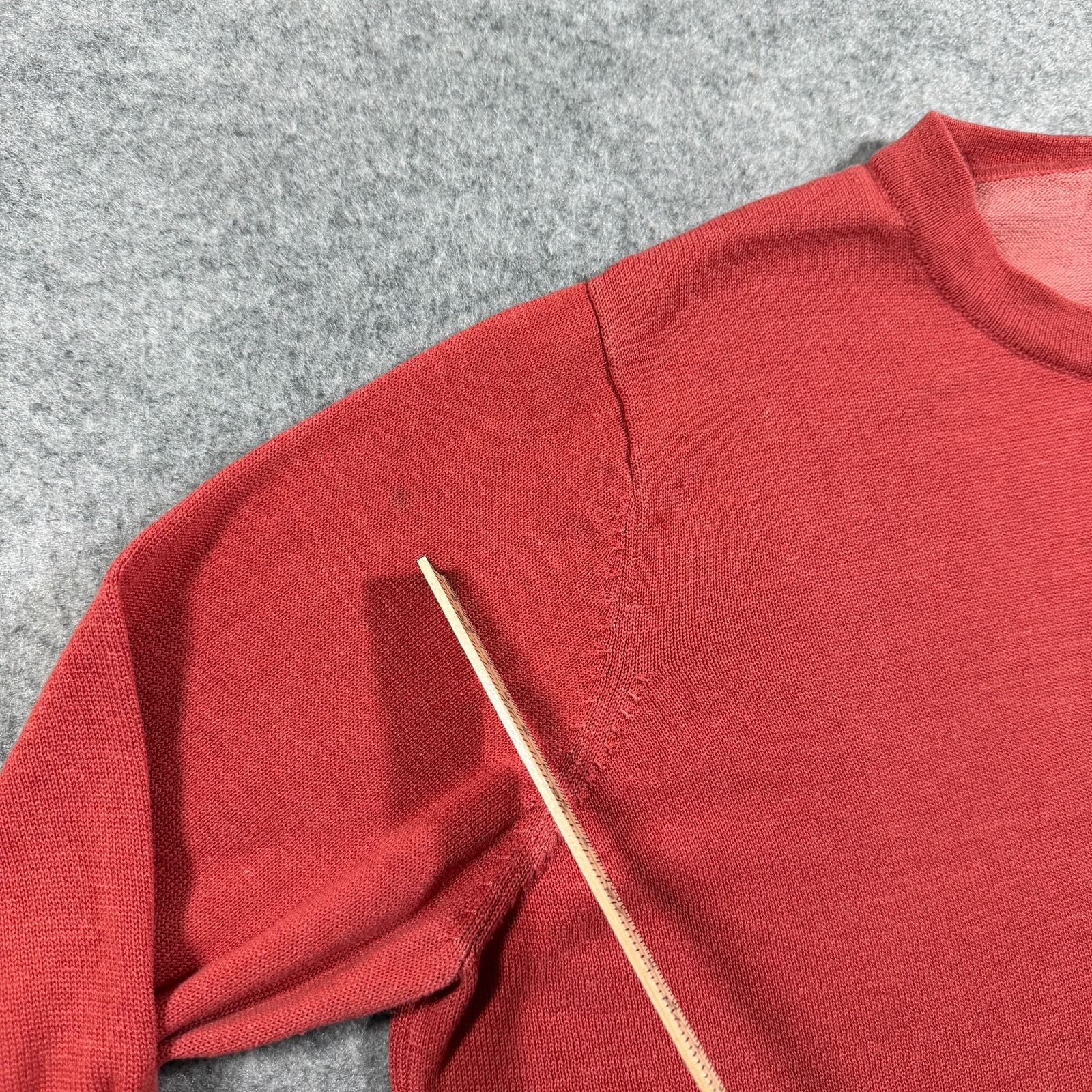 VTG WinterSilks Sweater Womens L Brick Red Silk Crew Neck Lightweight Knit Layer thumbnail 5