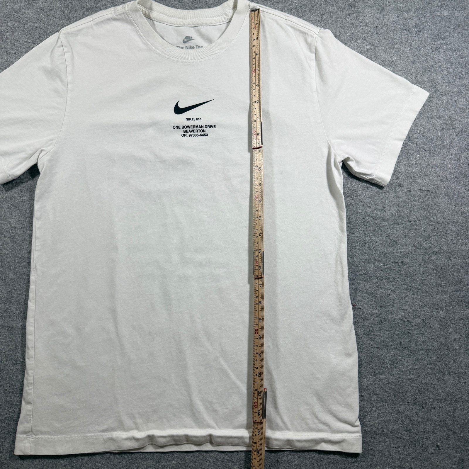 Nike Big Swoosh T Shirt Mens M White Beaverton Oregon Back Graphic Cotton Tee thumbnail 6