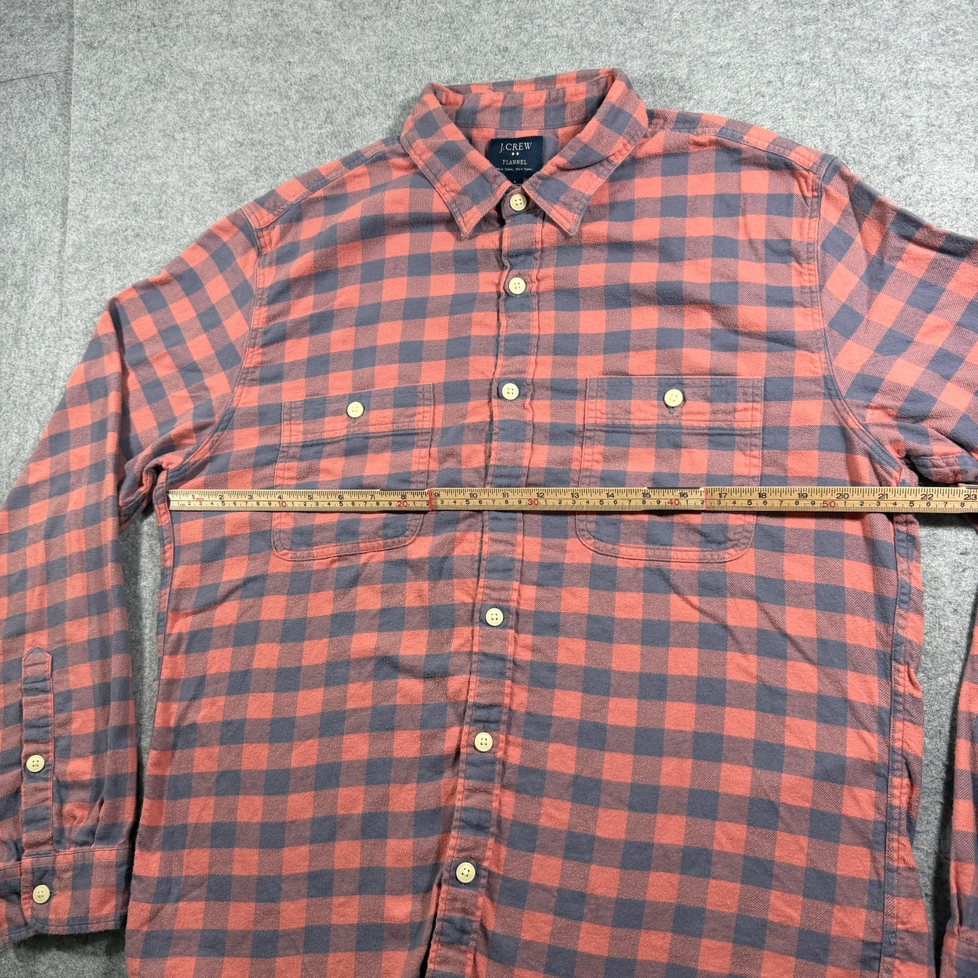 J.Crew Flannel Shirt Mens L Red Blue Buffalo Plaid Cotton Button Up Workwear thumbnail 7