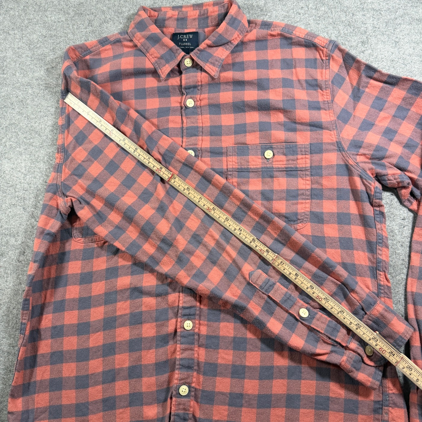 J.Crew Flannel Shirt Mens L Red Blue Buffalo Plaid Cotton Button Up Workwear thumbnail 8