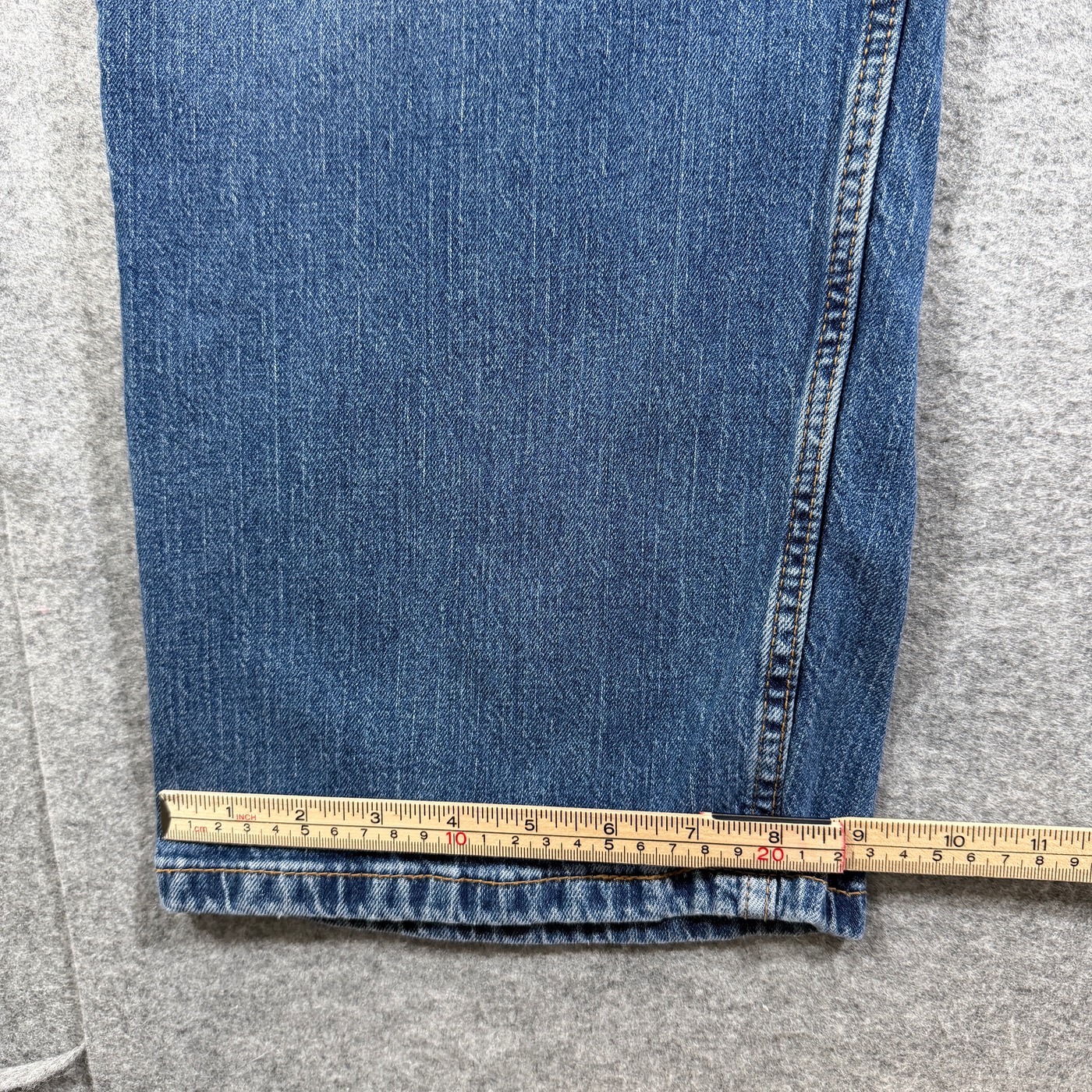 Levi's 505 Jeans Mens 44x28 Blue Medium Wash Denim Straight Leg Red Tab Cotton thumbnail 8