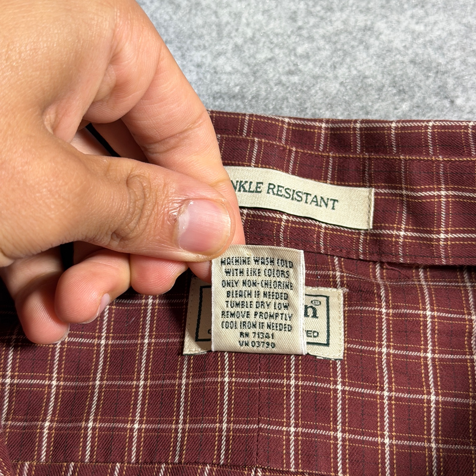 L.L.Bean Button Down Shirt Mens XL Tall Burgundy Plaid Wrinkle Resistant Cotton thumbnail 4