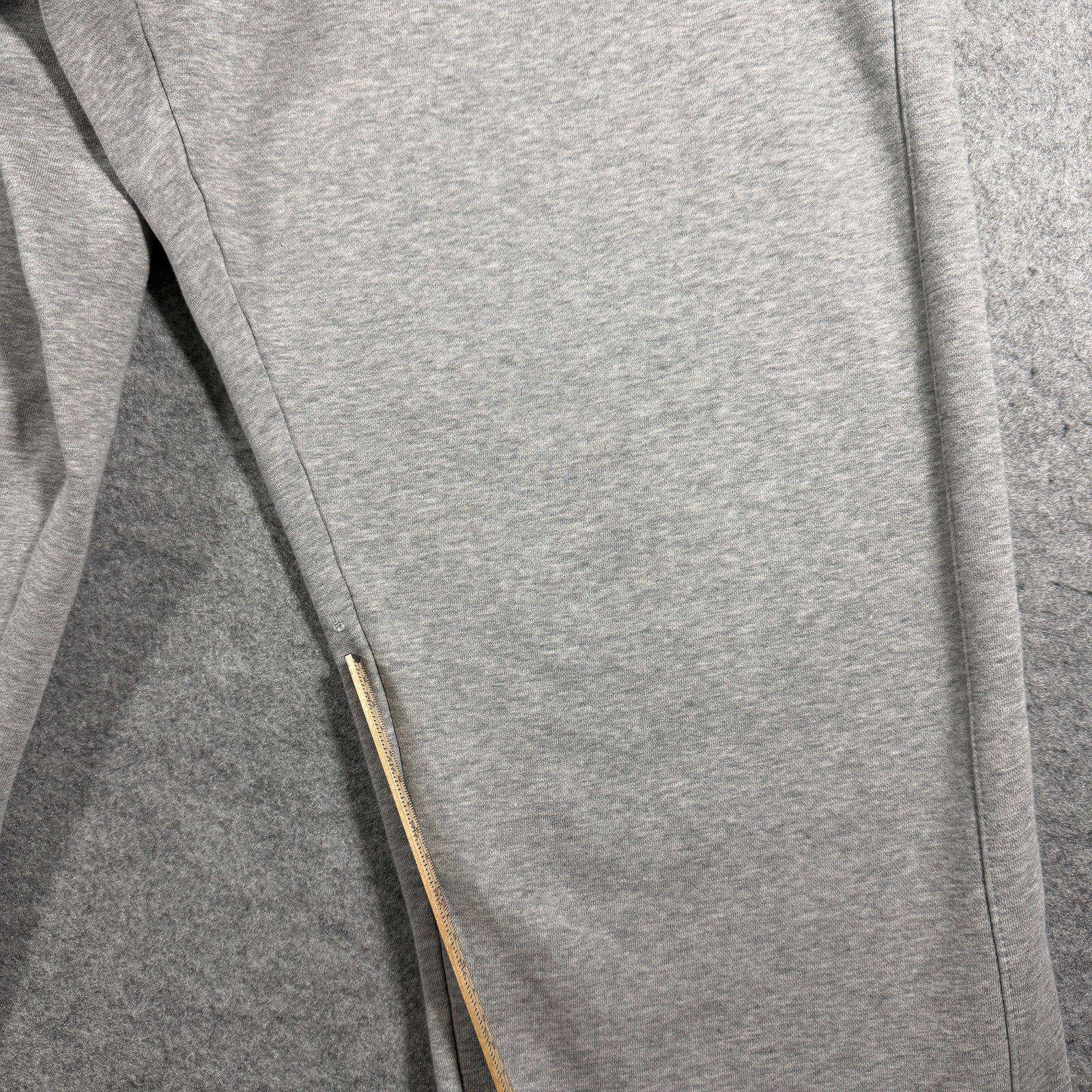 Under Armour Storm Fleece Sweatpants Mens M Gray Straight Leg Lounge Heavyweight thumbnail 11