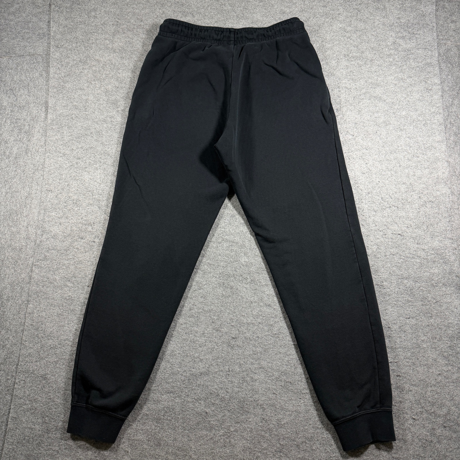 Nike Club Fleece Joggers Mens S Black Training Athletic Sweatpants Drawstring thumbnail 2