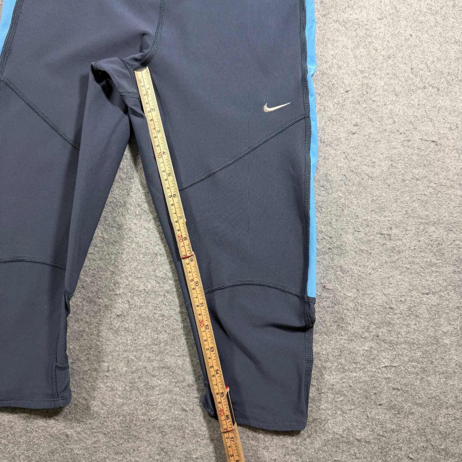 Nike Dri-FIT Capri Leggings Womens S Gray Blue Running Yoga Drawstring Pockets thumbnail 7