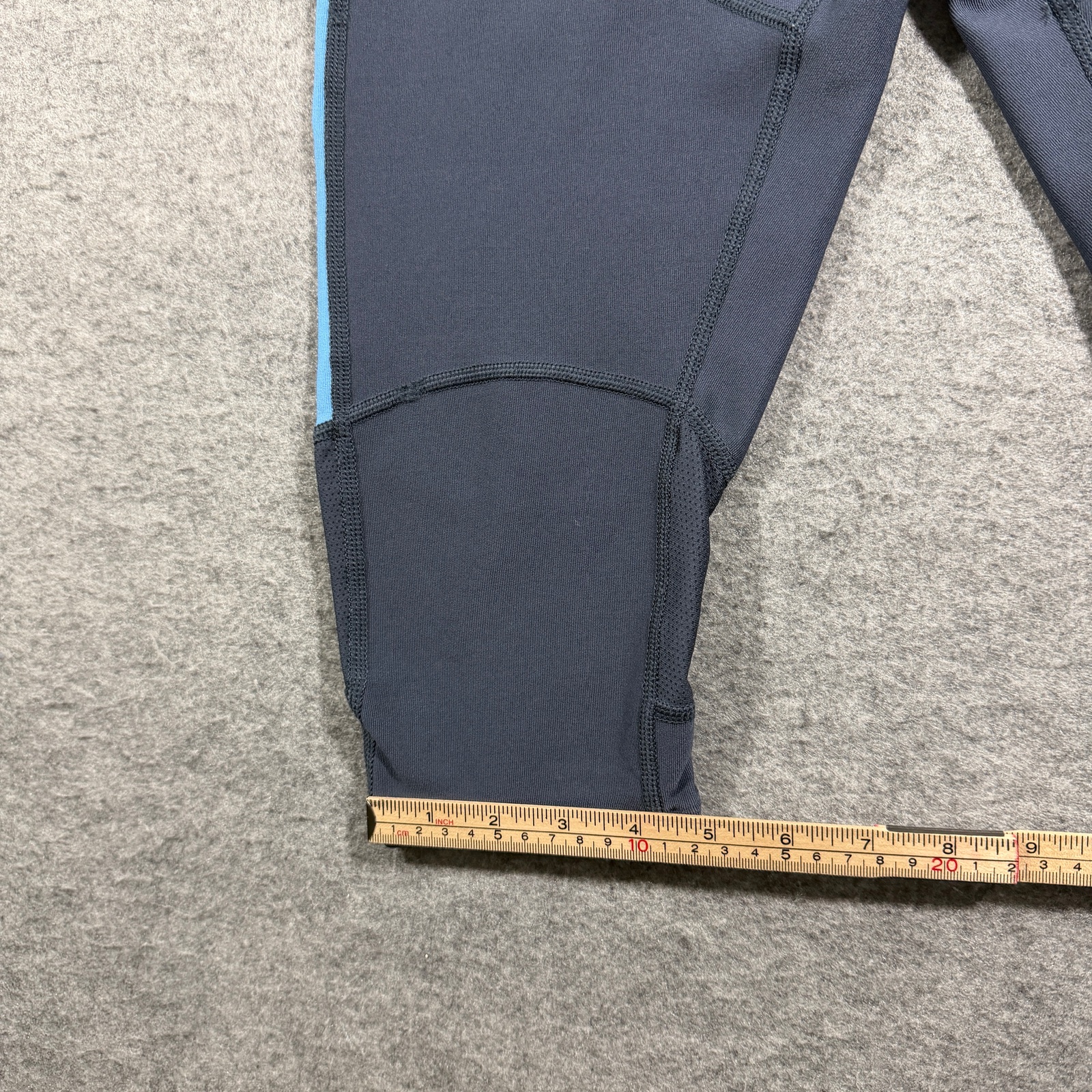 Nike Dri-FIT Capri Leggings Womens S Gray Blue Running Yoga Drawstring Pockets thumbnail 9