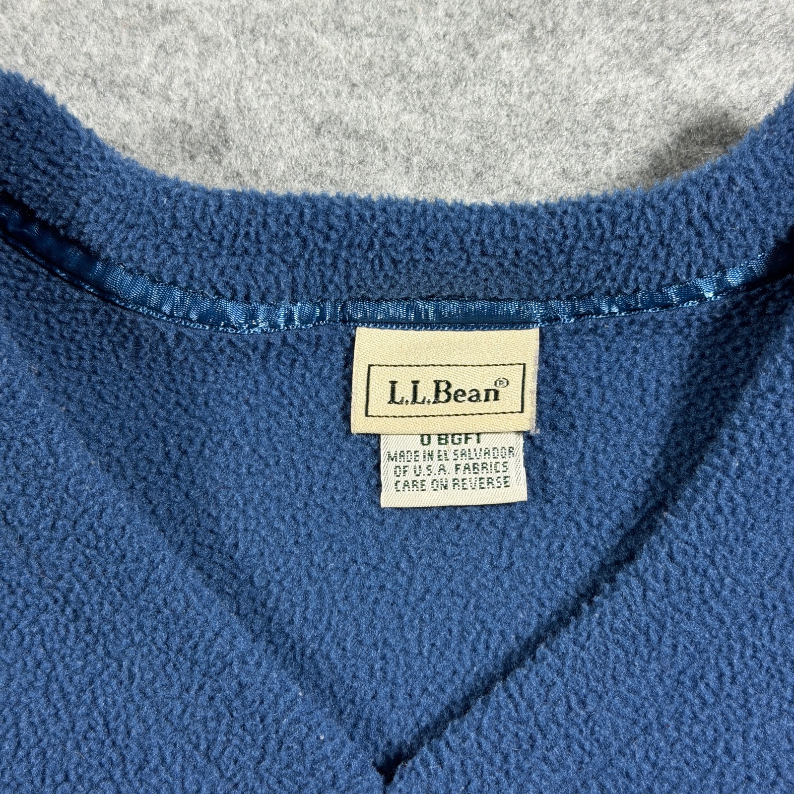L.L.Bean Fuzzy Fleece Pullover Womens S Blue V-Neck Lightweight Casual Layering thumbnail 3