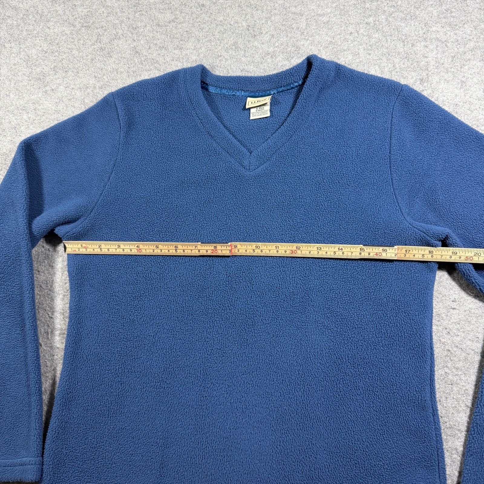L.L.Bean Fuzzy Fleece Pullover Womens S Blue V-Neck Lightweight Casual Layering thumbnail 7