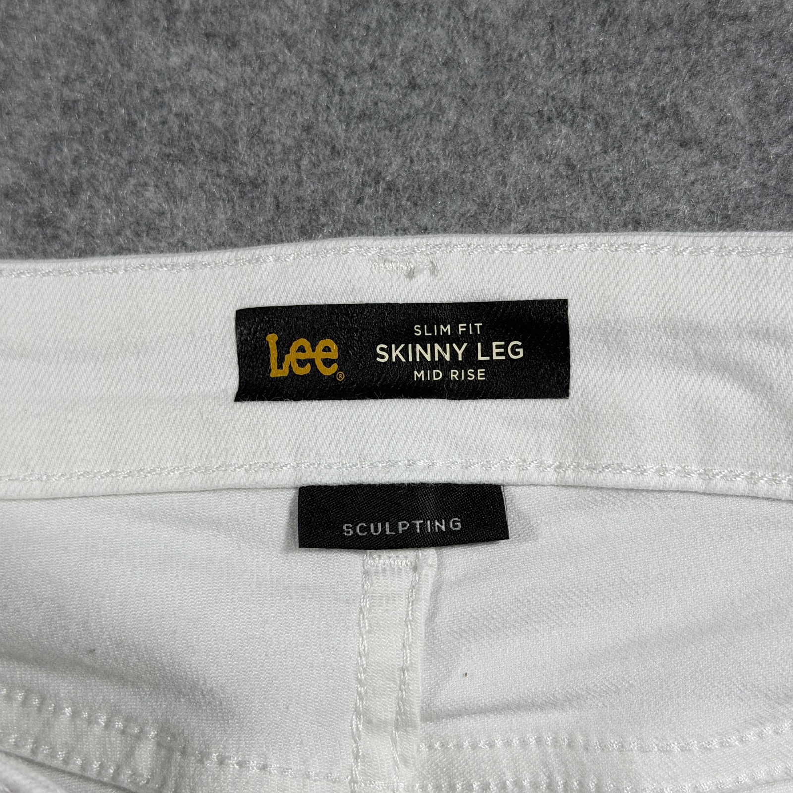 Lee Skinny Jeans Womens 16 Short White Mid Rise Stretch Denim Slim Fit Pants thumbnail 3