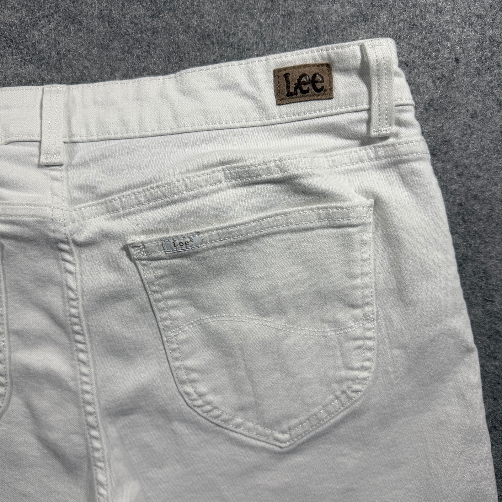 Lee Skinny Jeans Womens 16 Short White Mid Rise Stretch Denim Slim Fit Pants thumbnail 4