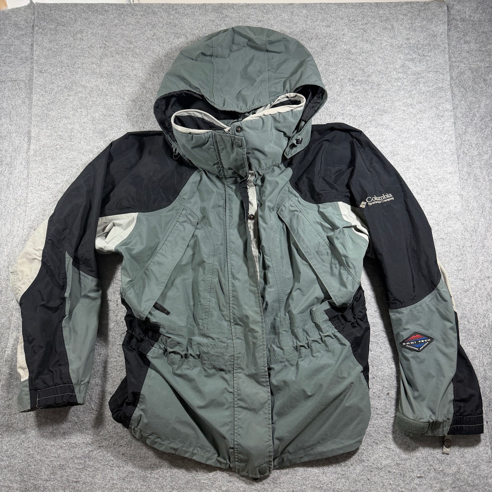 Columbia Omni-Tech Parka Jacket Womens XL Sage Green Hooded Waterproof Outdoor