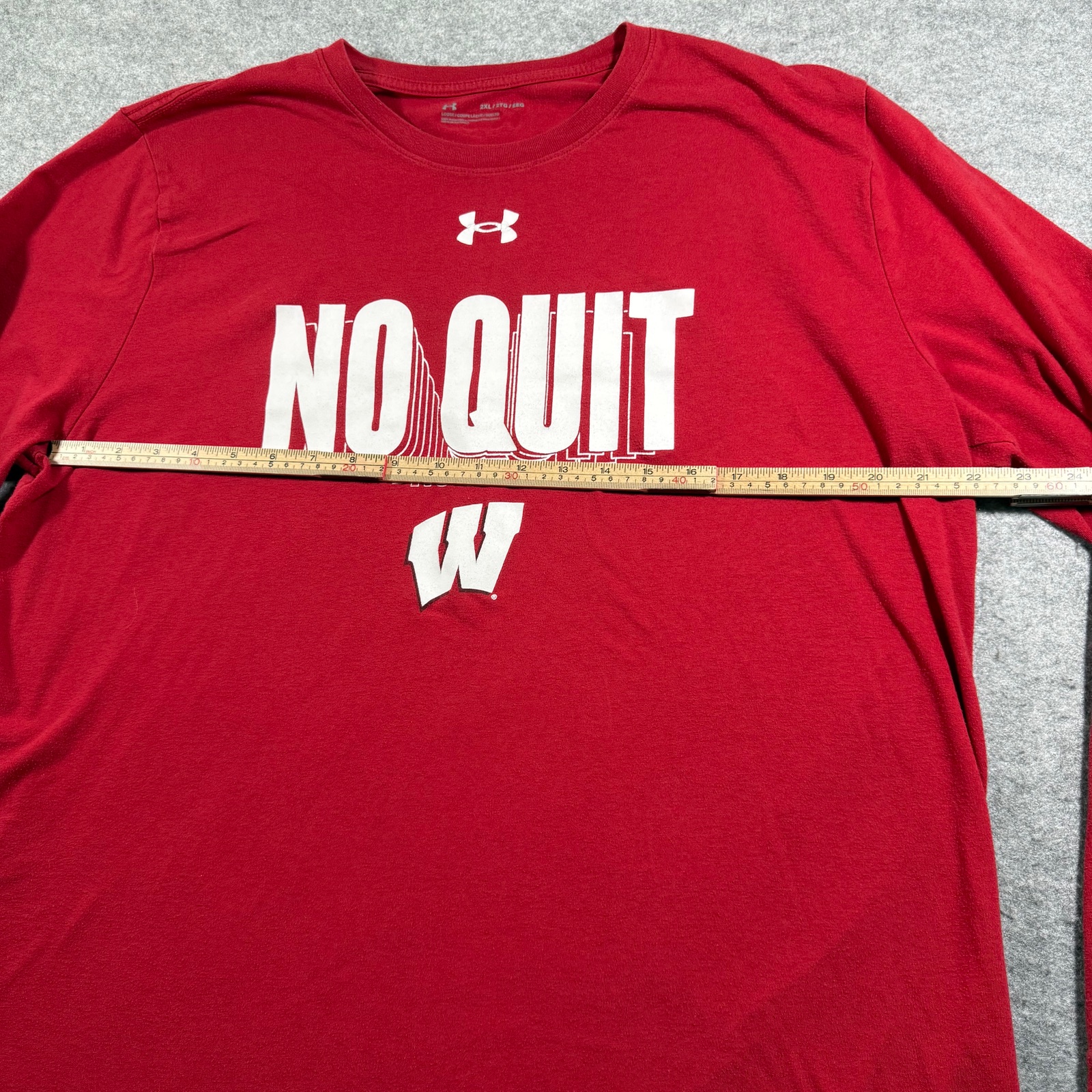 Under Armour Wisconsin Badgers Shirt Mens 2XL Red Long Sleeve NCAA Football thumbnail 6