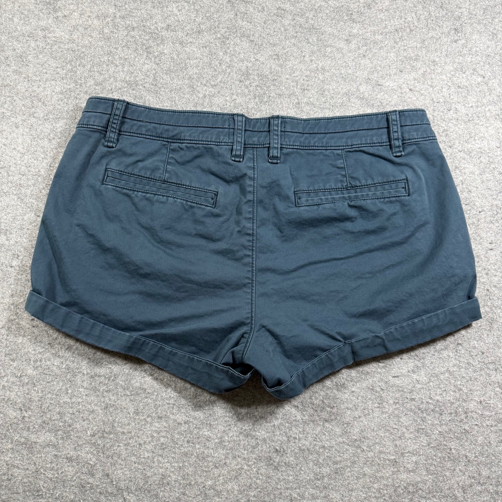 Abercrombie & Fitch Low Rise Shorts Womens 10 Slate Blue Cuffed Hem Stretch thumbnail 2