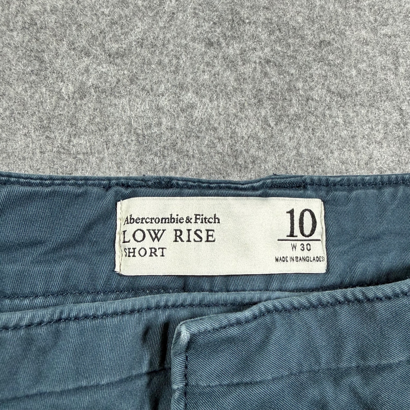 Abercrombie & Fitch Low Rise Shorts Womens 10 Slate Blue Cuffed Hem Stretch thumbnail 3