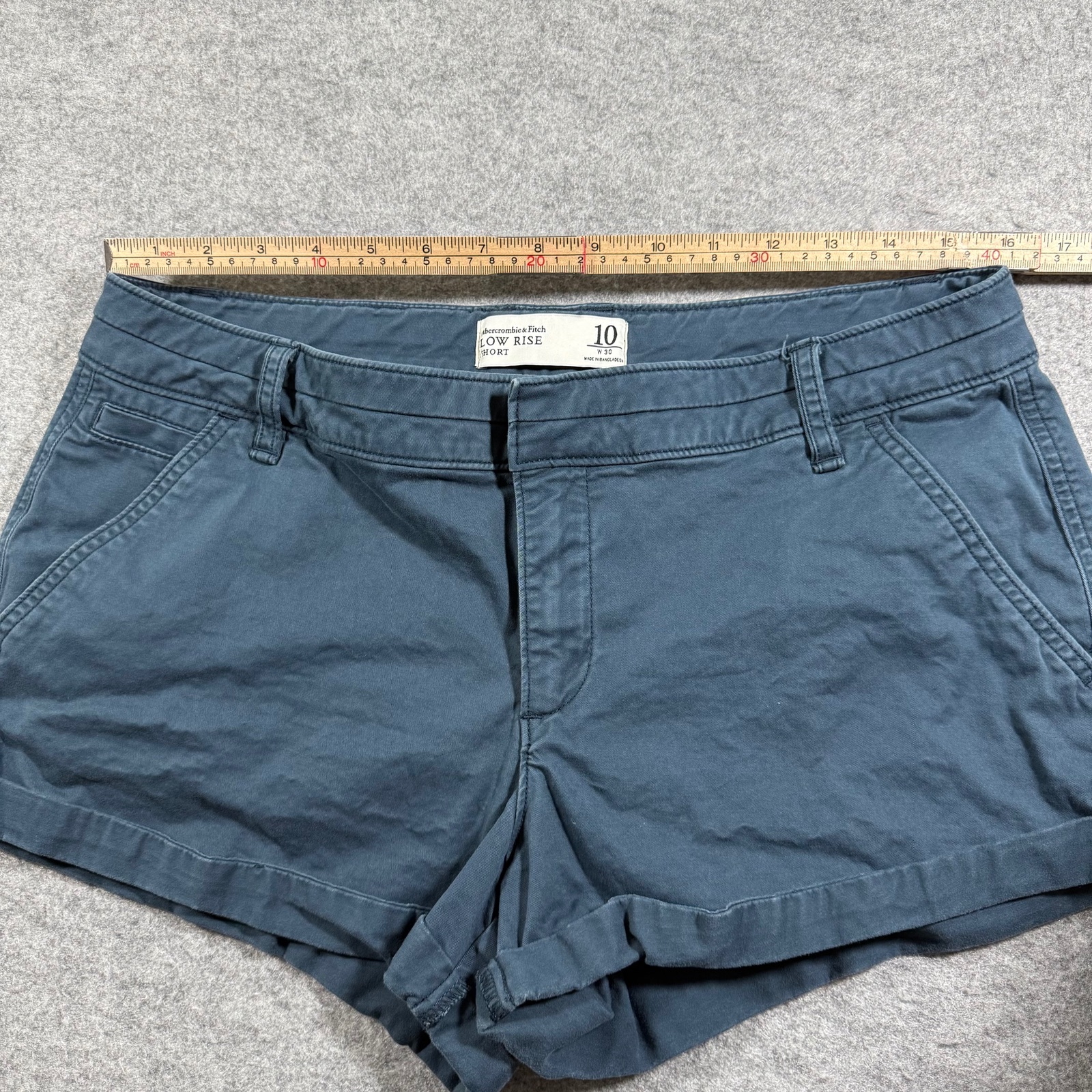 Abercrombie & Fitch Low Rise Shorts Womens 10 Slate Blue Cuffed Hem Stretch thumbnail 5