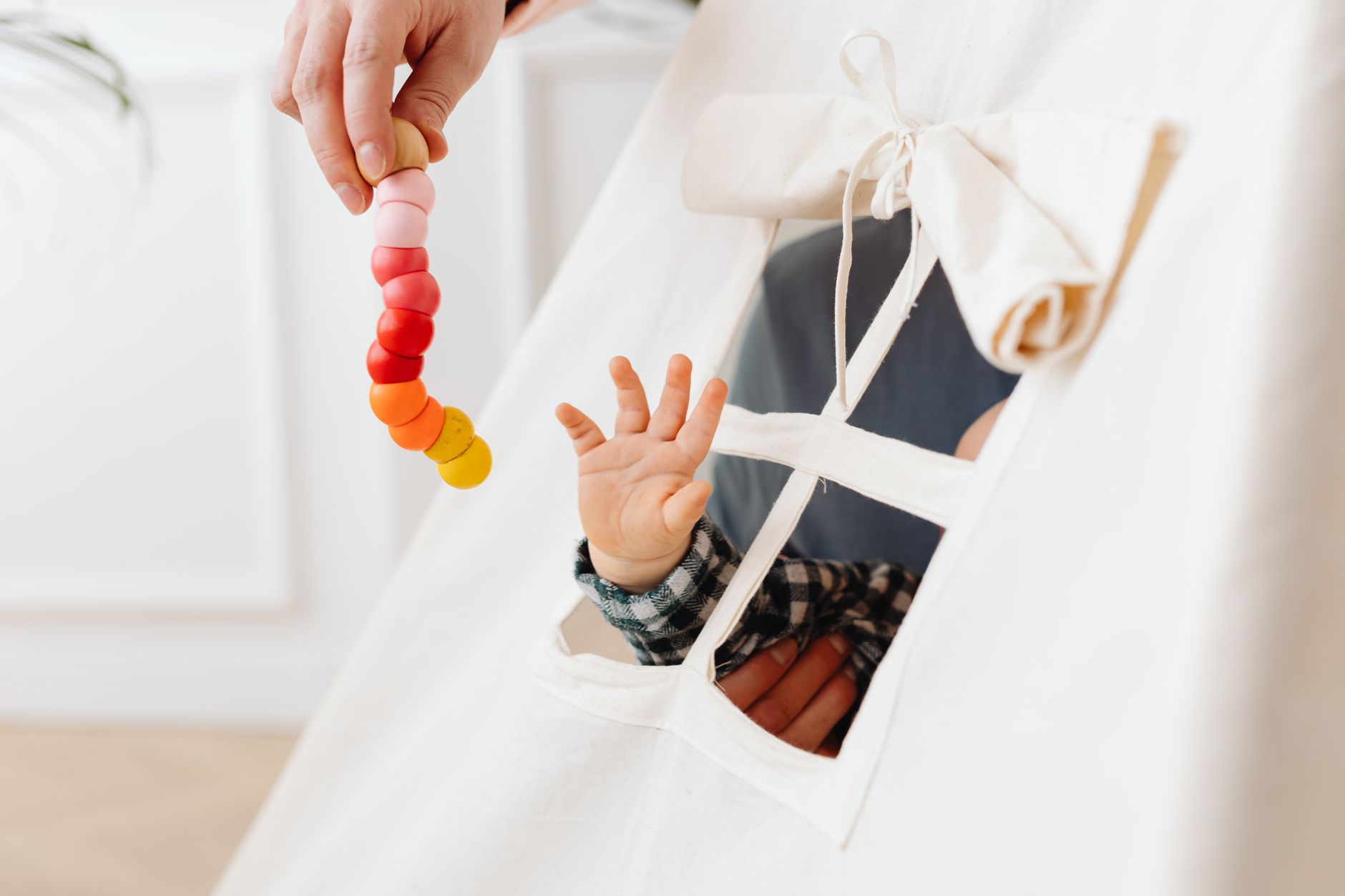 7 Month Old Baby Red Flags to Watch