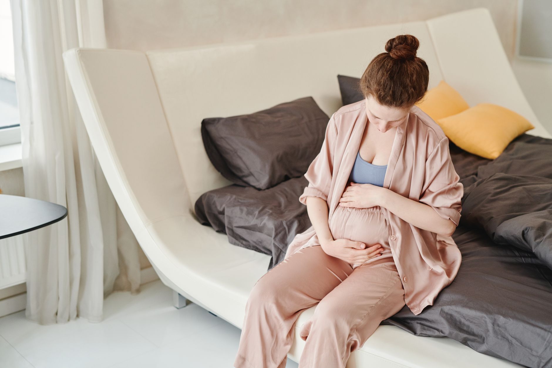 9 weeks pregnant belly size expectations