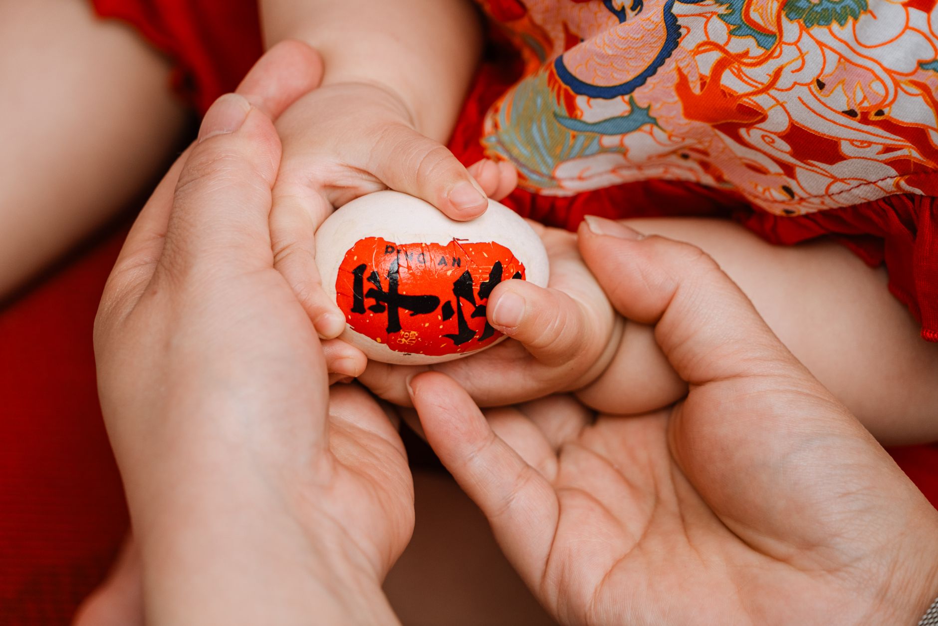 4-Year Age Gap Siblings: Honest Tips for Modern Parents