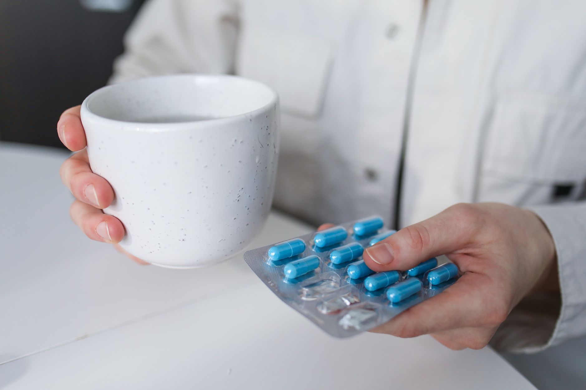 Mom choosing ashwagandha supplements while breastfeeding