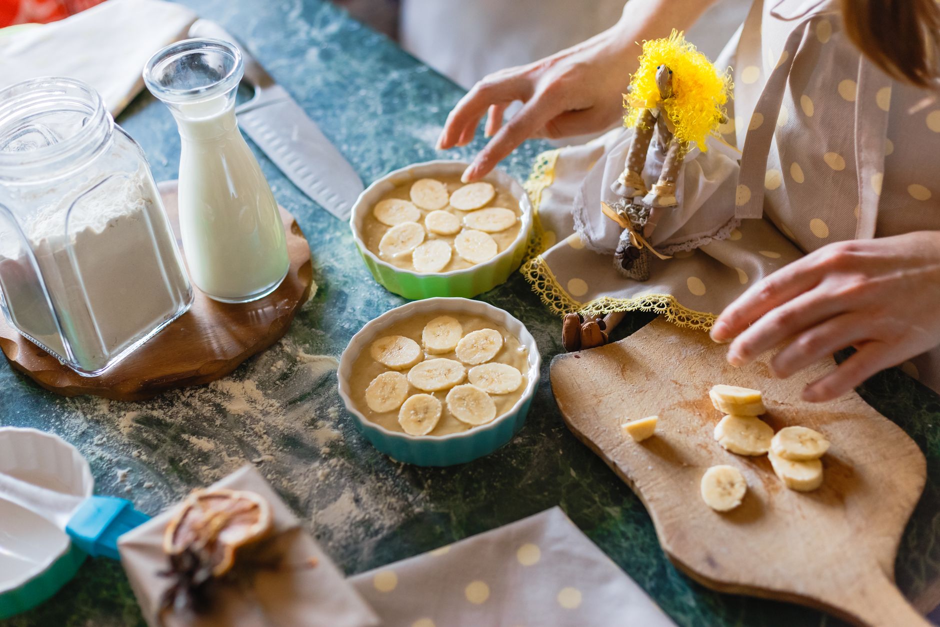 Baby-Led Weaning vs Purees: A Step-by-Step Introduction Timeline