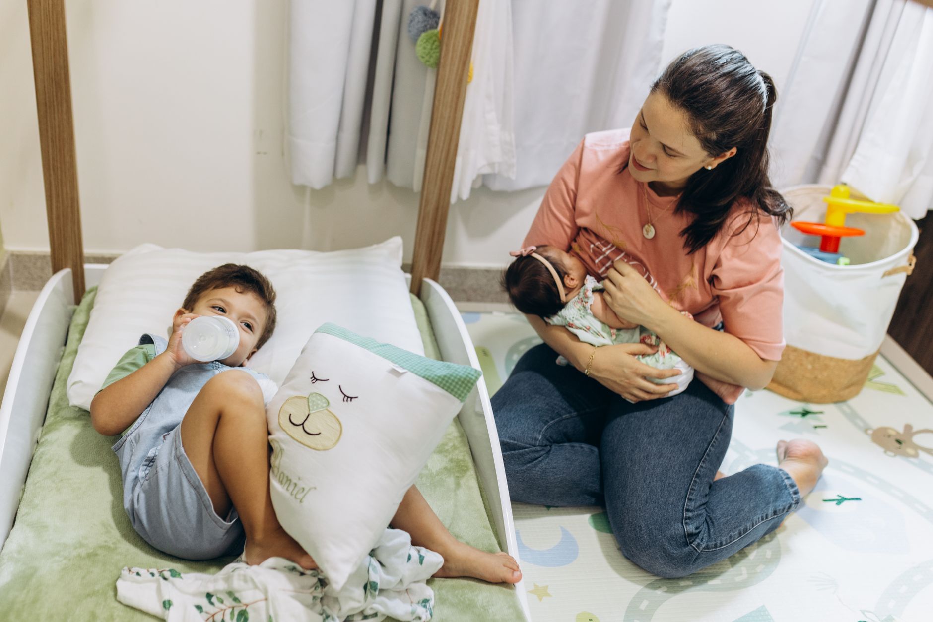 Why Your Baby Refuses Breast but Takes Bottle Only: 2026 Guide