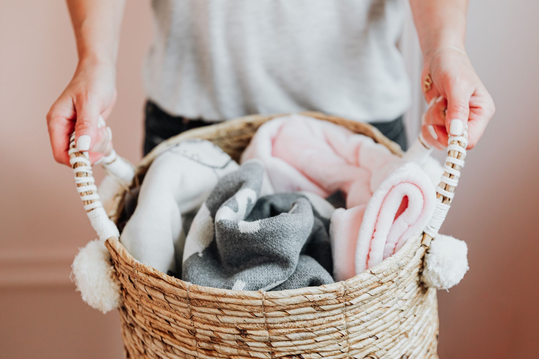 Top Baby Shower Gift Ideas for Mom: Practical & Memorable Picks