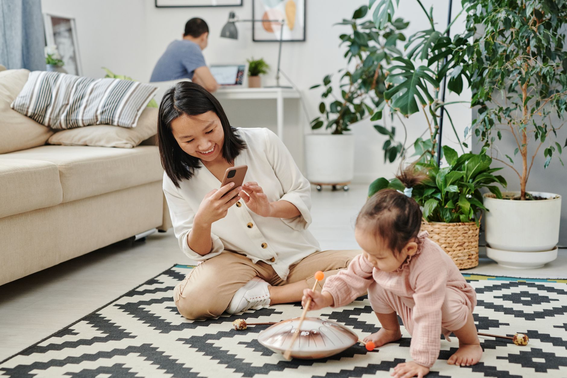 Group Therapy for Moms Benefits: A Modern Mom’s Honest Guide