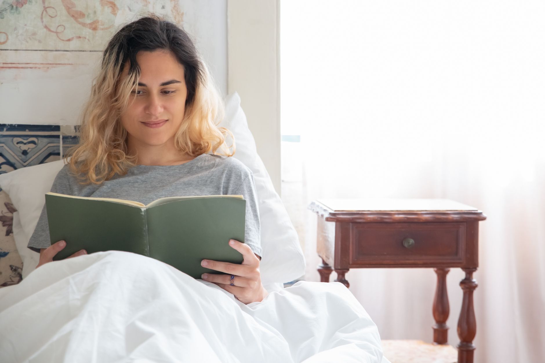 Hitting a Wall as a Mom? How to Recharge and Thrive