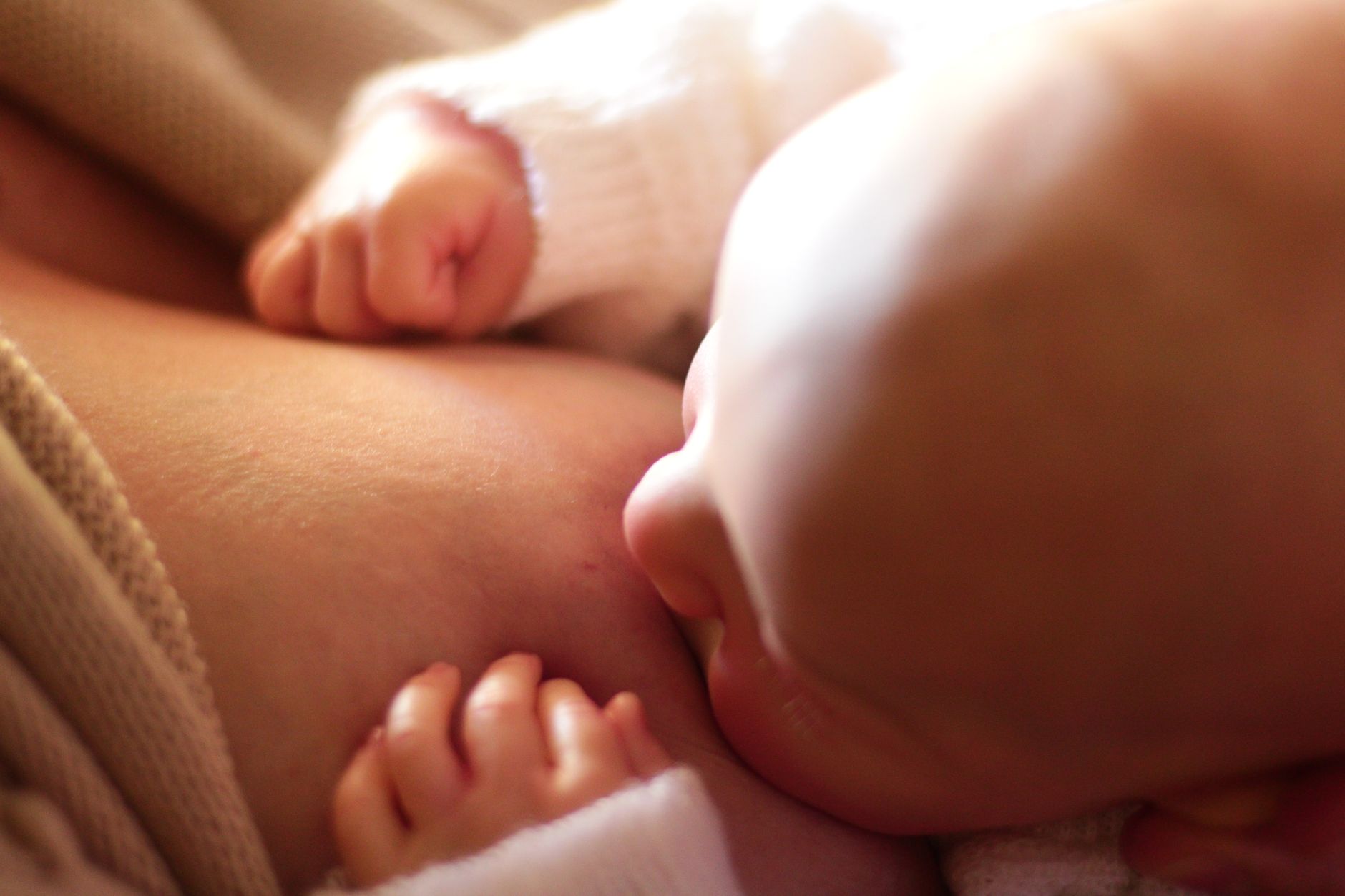 How to tell if your baby has a good latch: key signs and tips