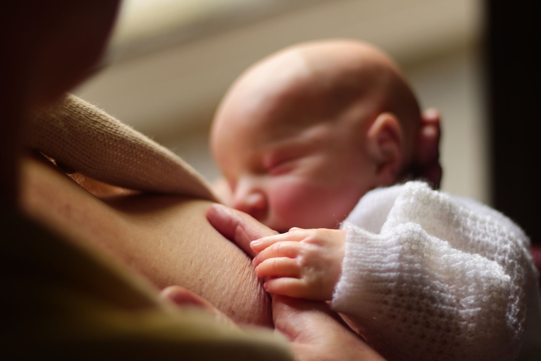 How Much Breastmilk for Newborns