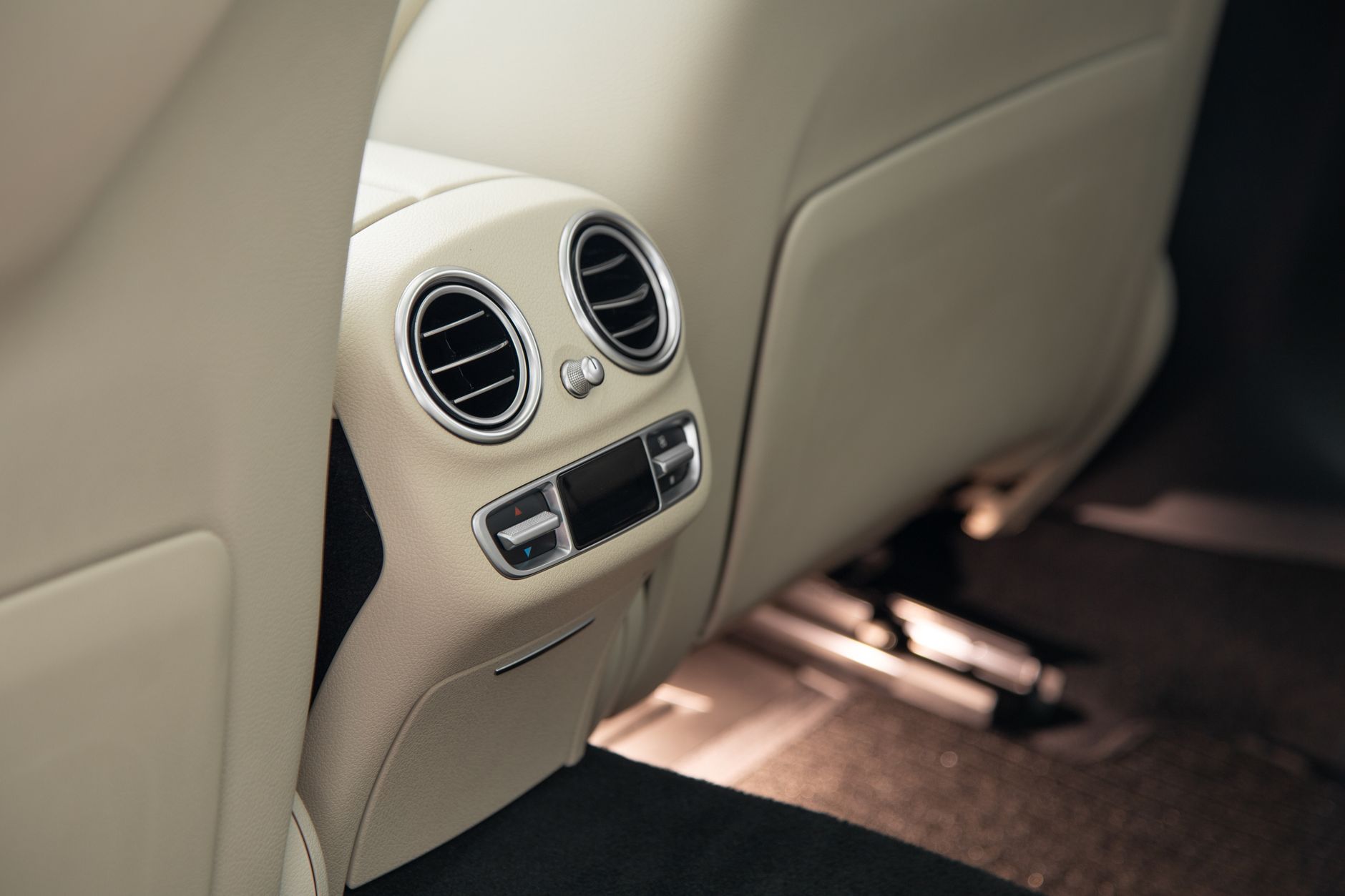 Is New Car Smell Safe During Pregnancy? What Science Says