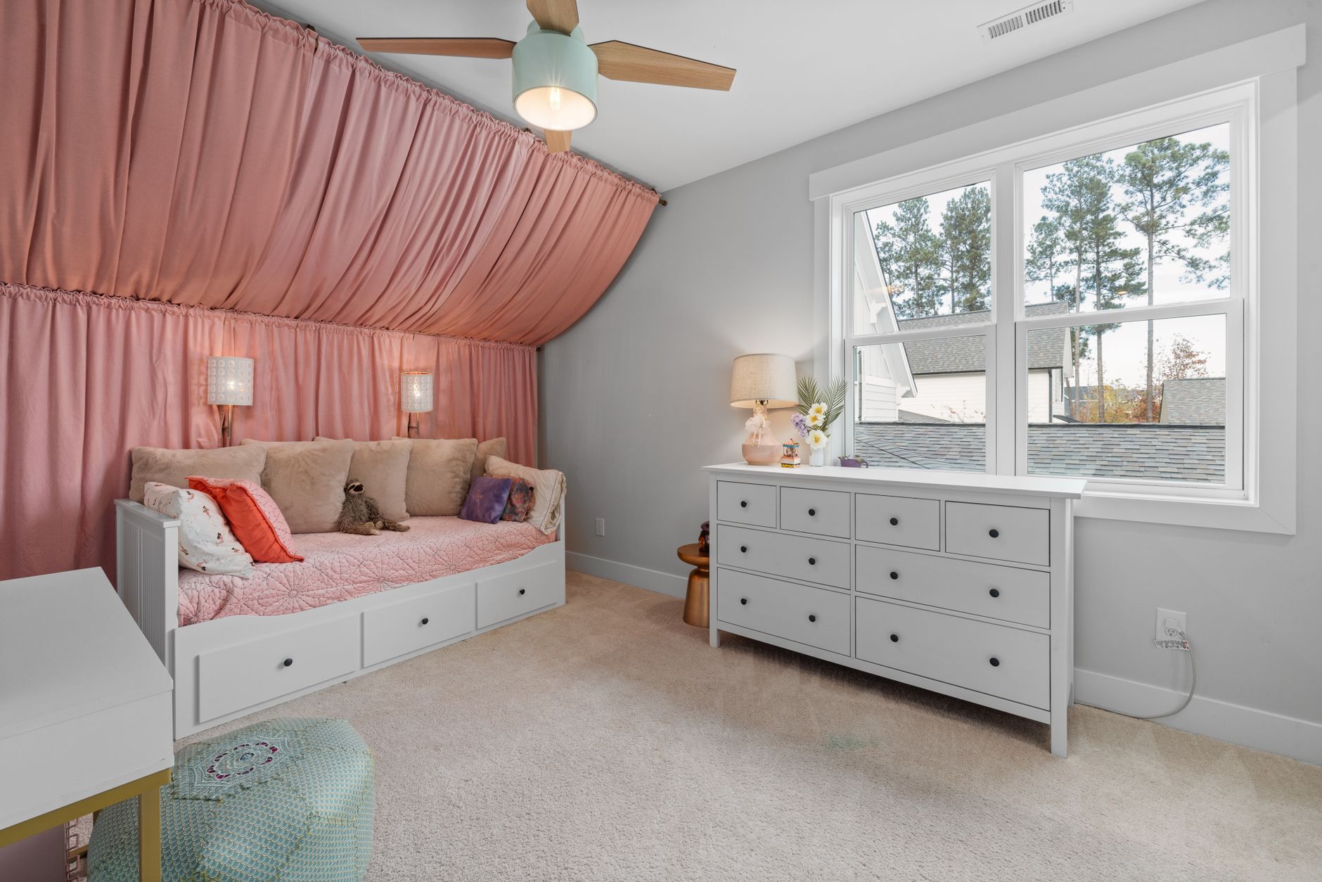 15 Mom Hacks That Actually Work for Busy Modern Moms