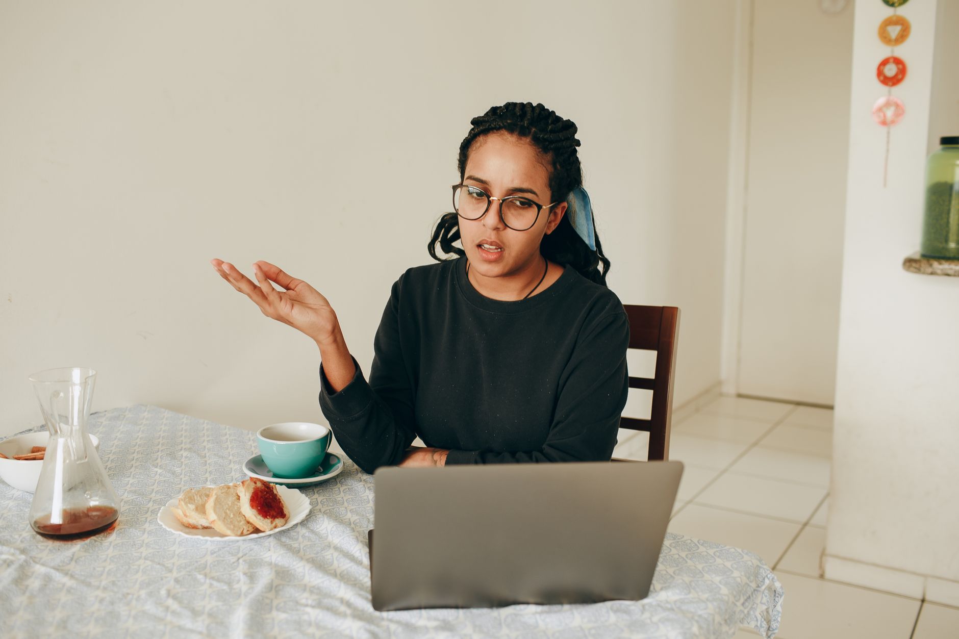 Journaling and online support for mom rage after weaning