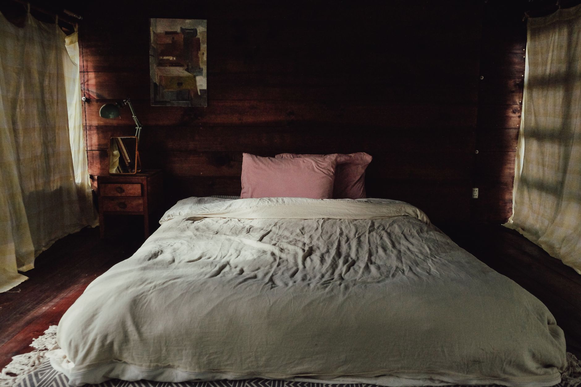 Bedroom set up for screen‑free bedtime