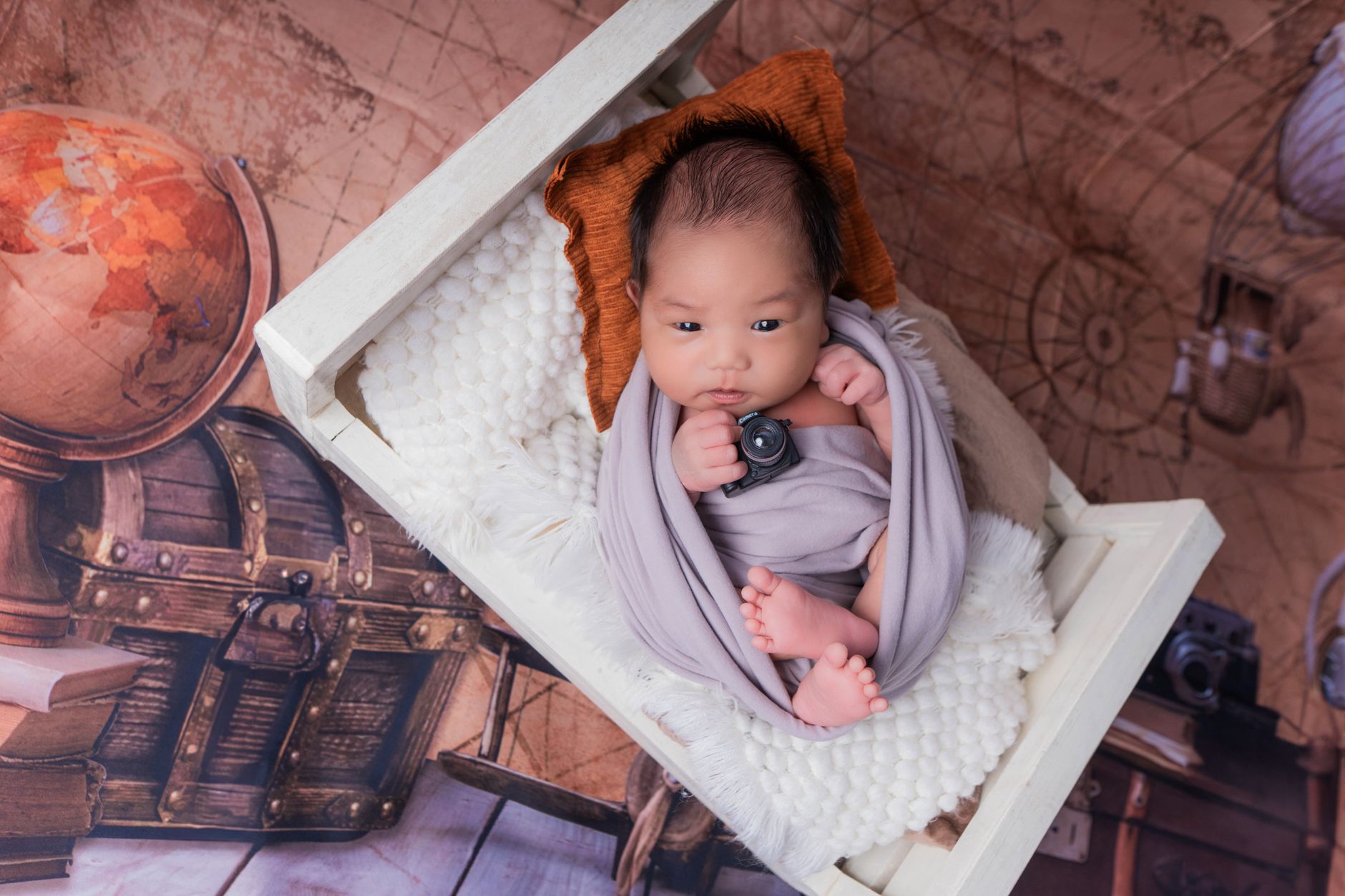 DIY Newborn Photography at Home: A Modern Mom's Honest Guide