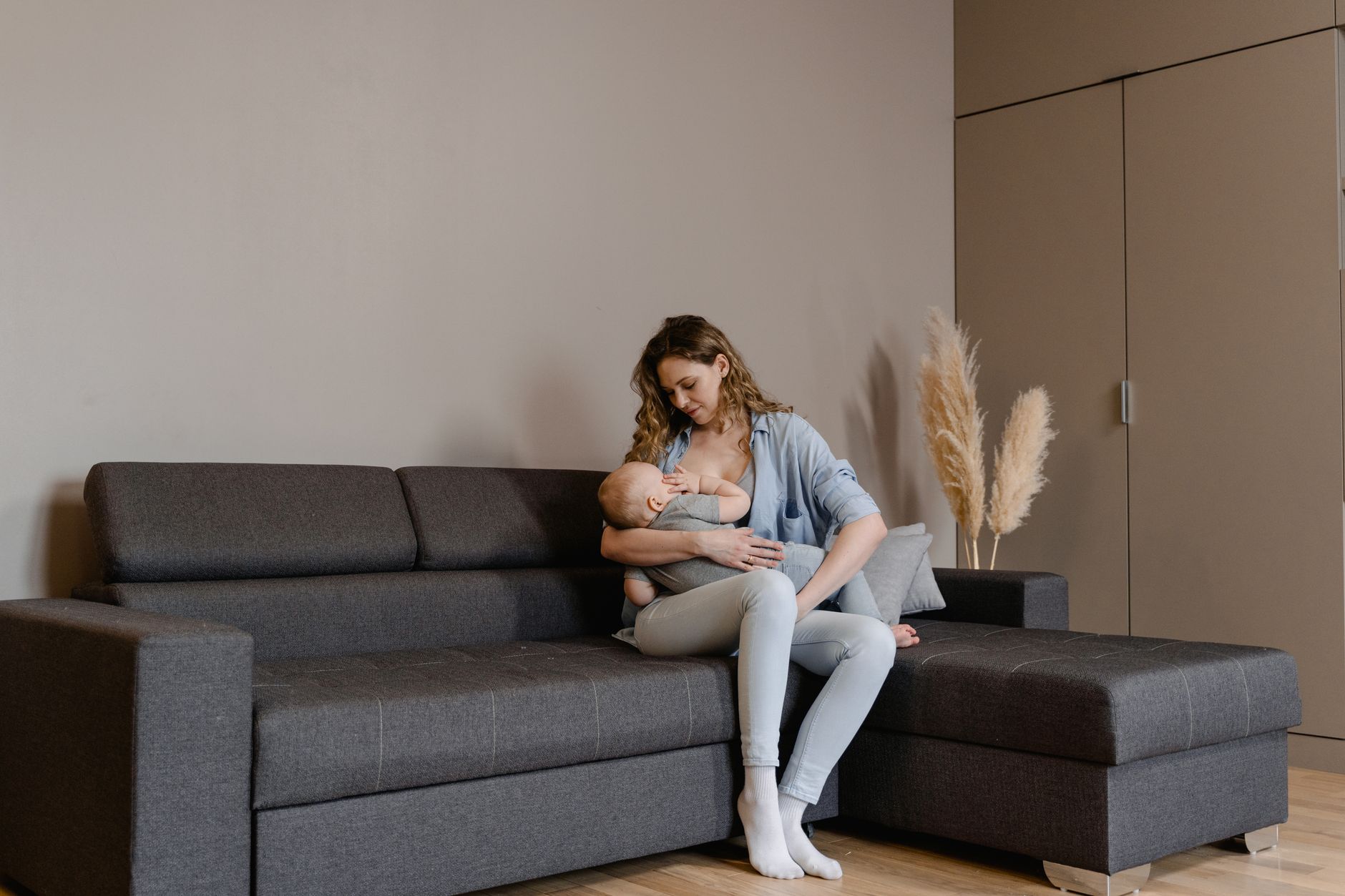 Breastfeeding mom doing Kegels