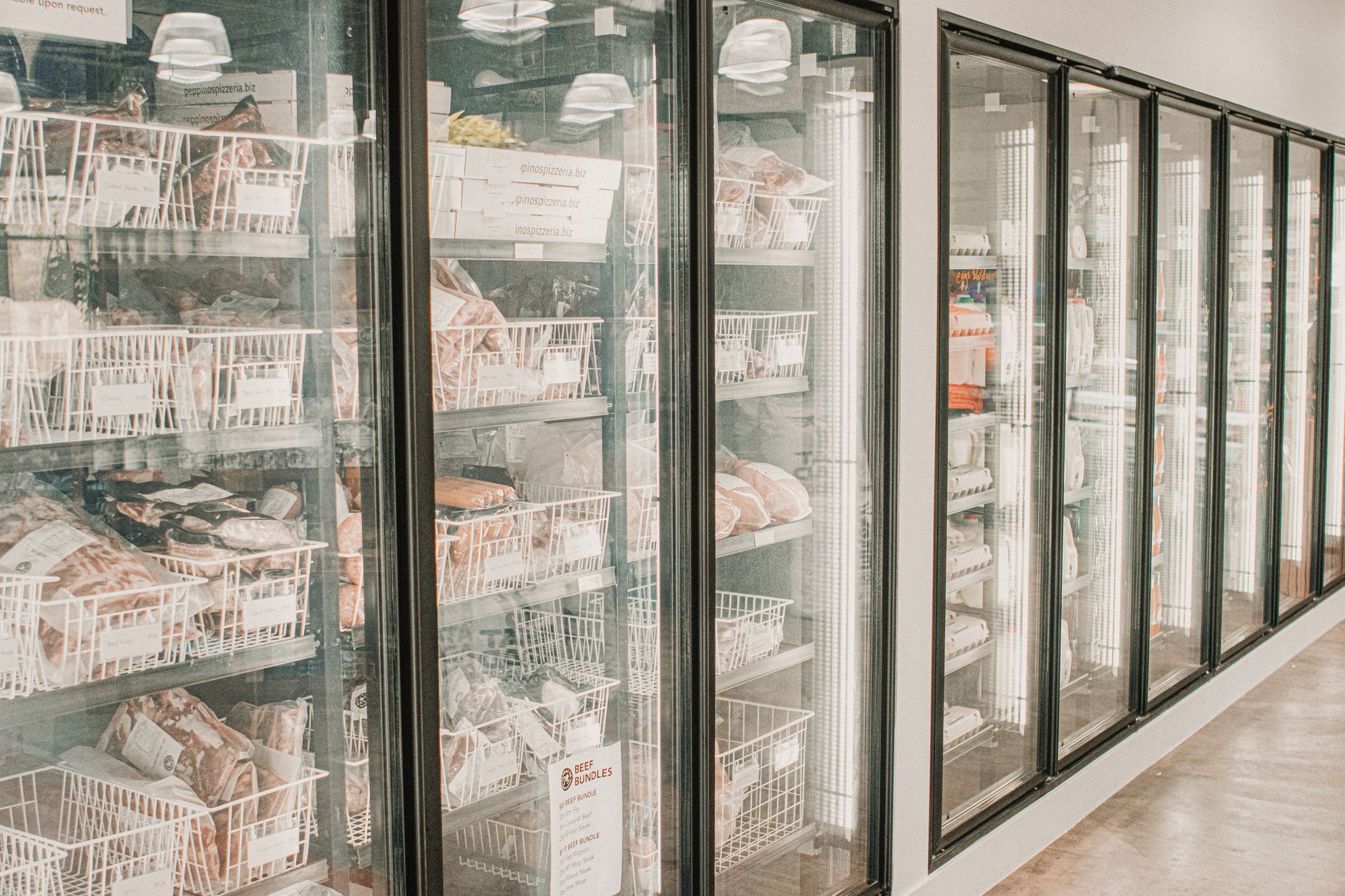 Comparison table of freezer-friendly baby food brands