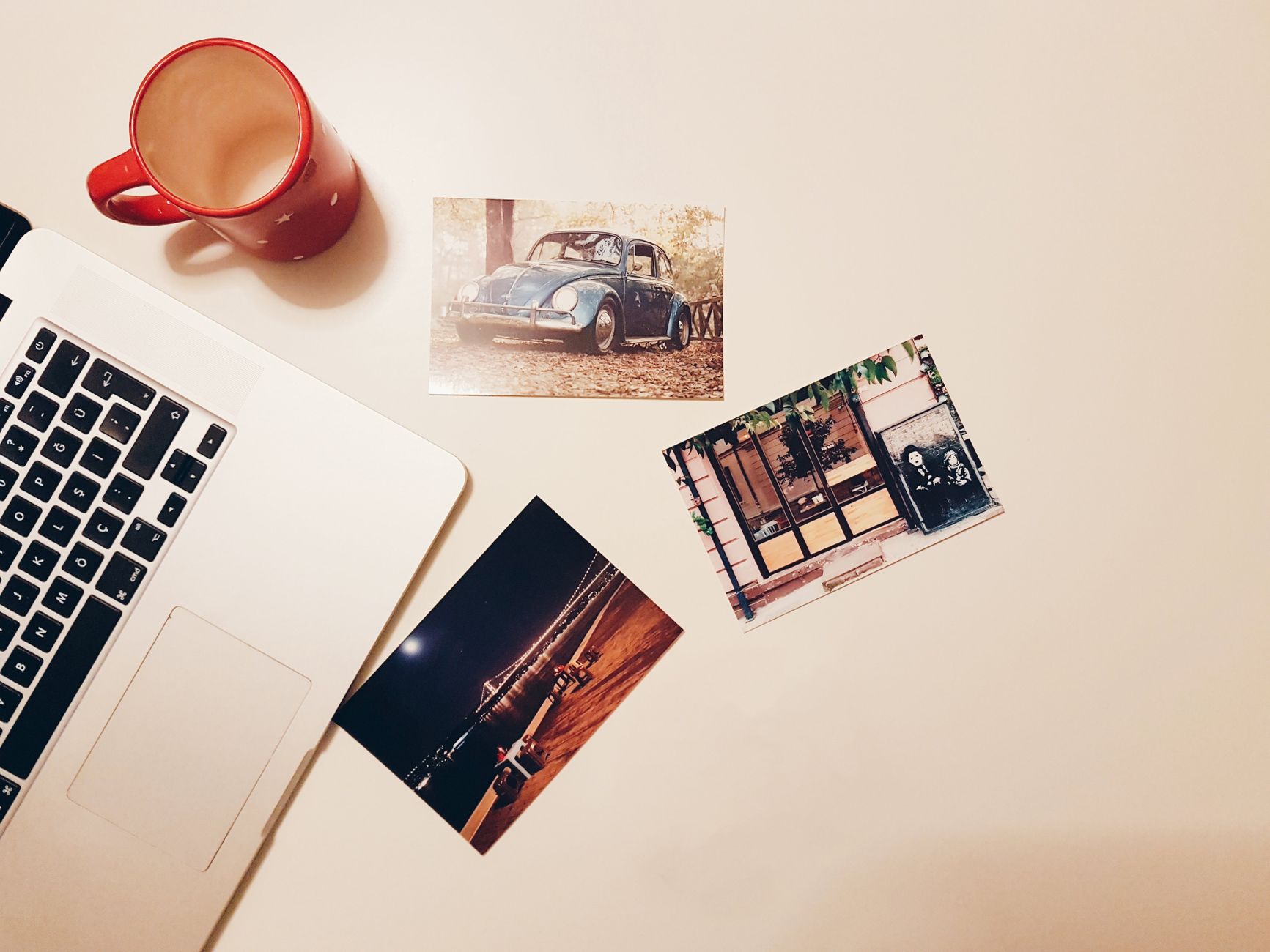 Home office workspace