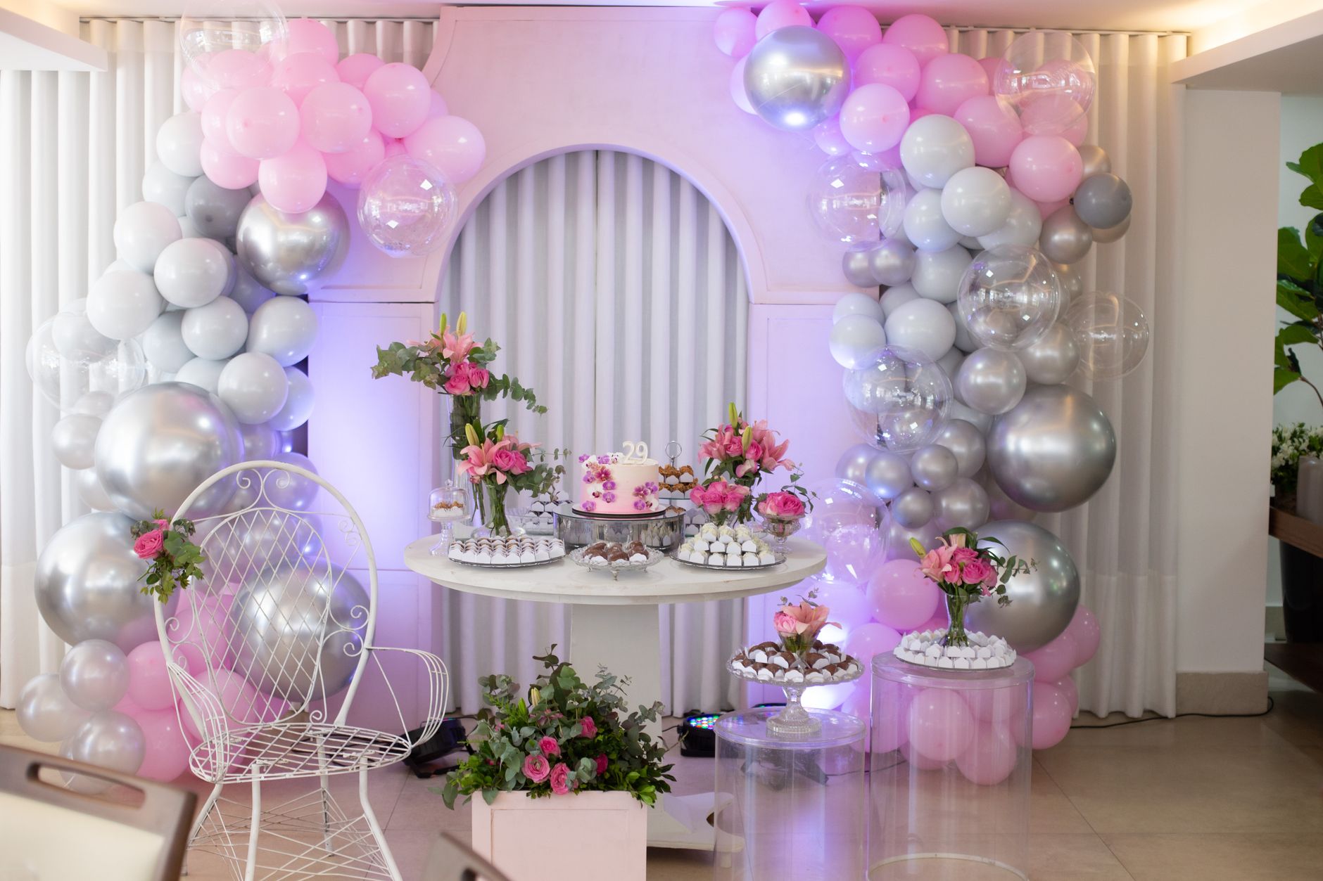 Virtual baby shower decorations