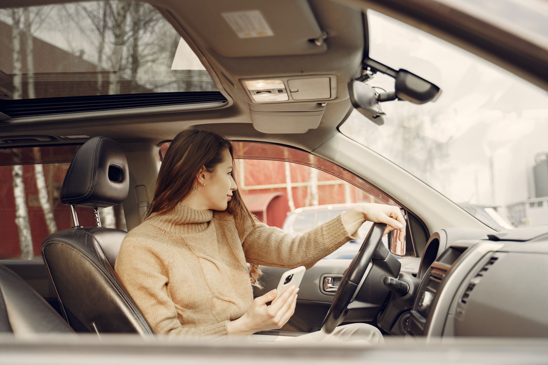 Seatbelt cushion providing comfort for pregnant driver