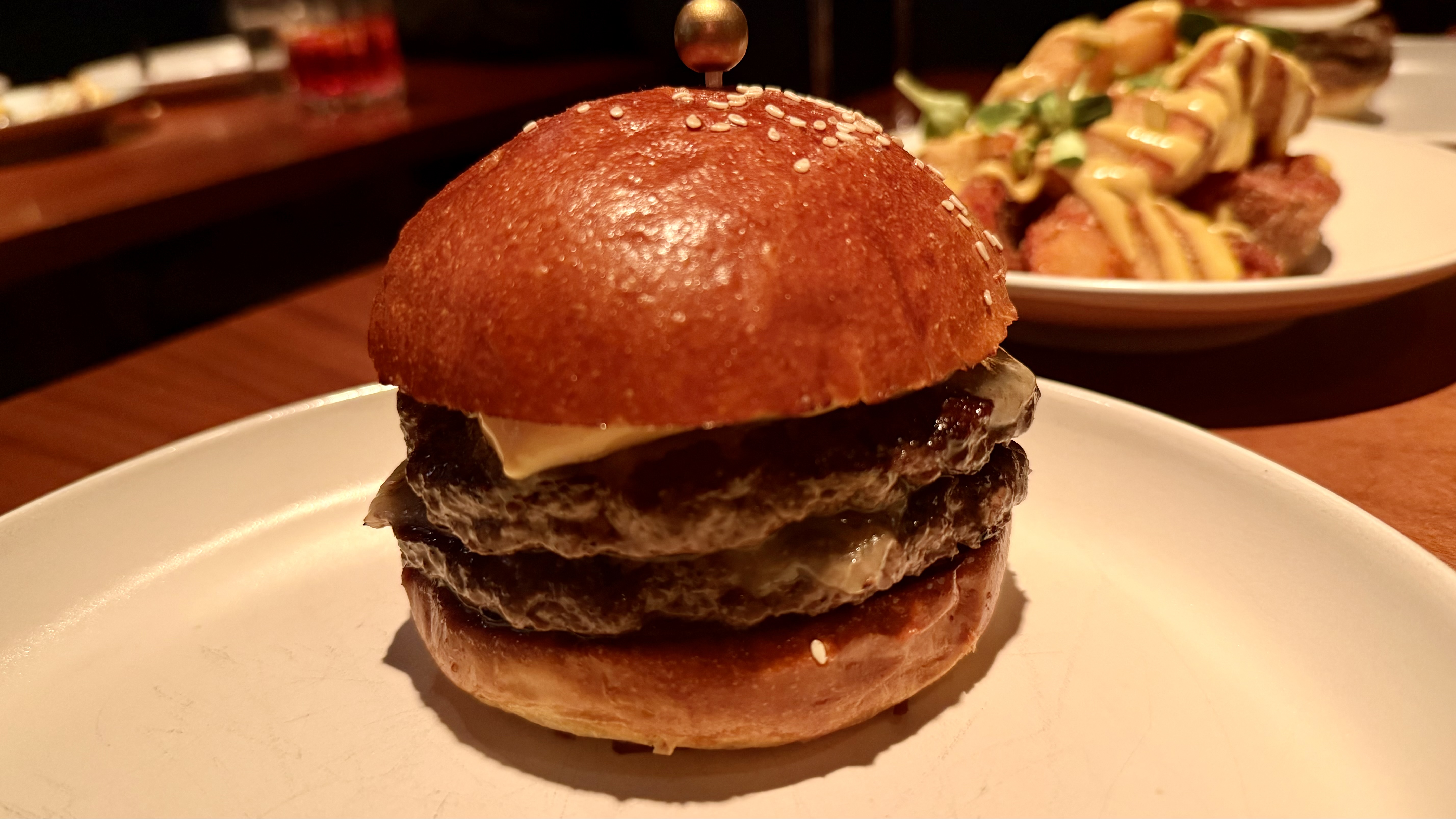 1WS cheeseburger