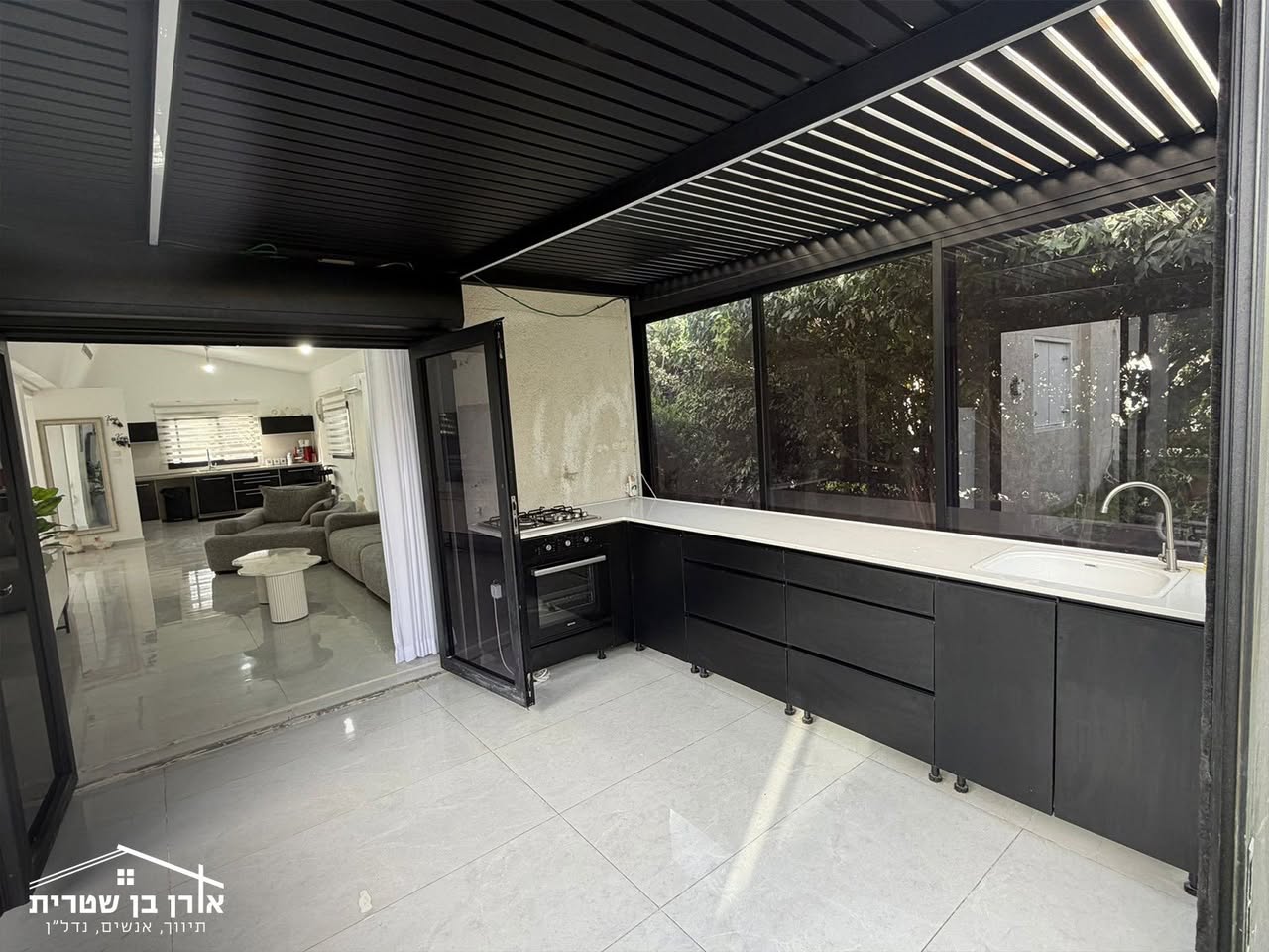 Private house / villa in Luzit — photo 2