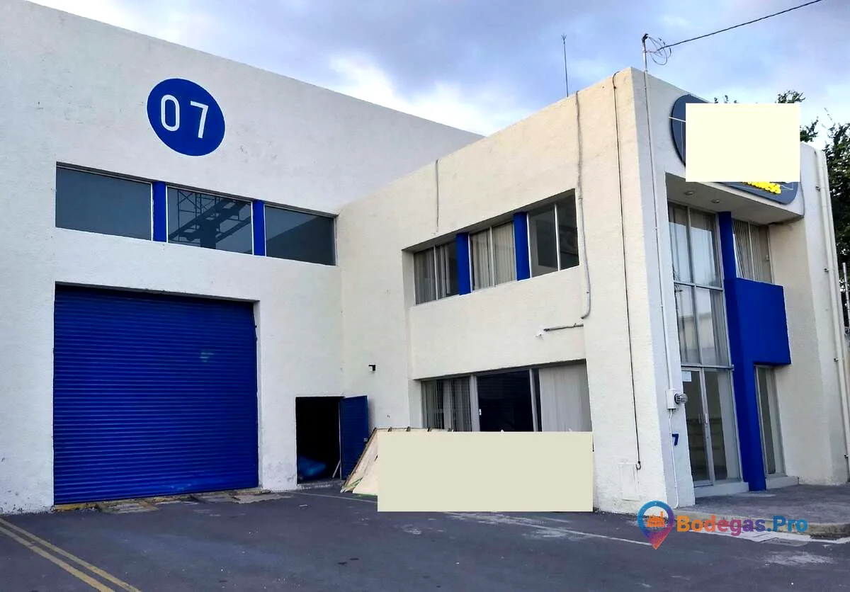 Bodega Industrial en Renta - López Mateos Sur, Zapopan 1516m²