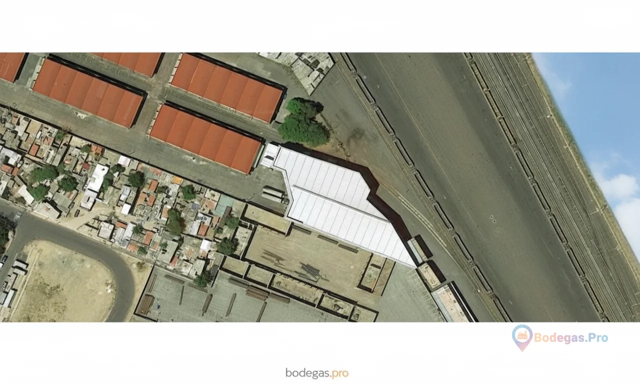 Bodega 2,850m2 con espuela en cross-doc en Renta, Ferrocarril, Guadalajara. Jalisco