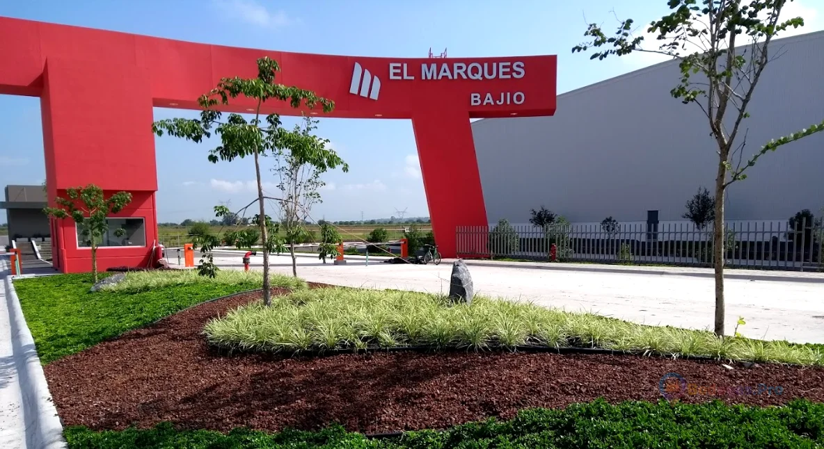 Nave Industrial en Renta - 4,883 m2 - parque industrial El Marques Bajio
