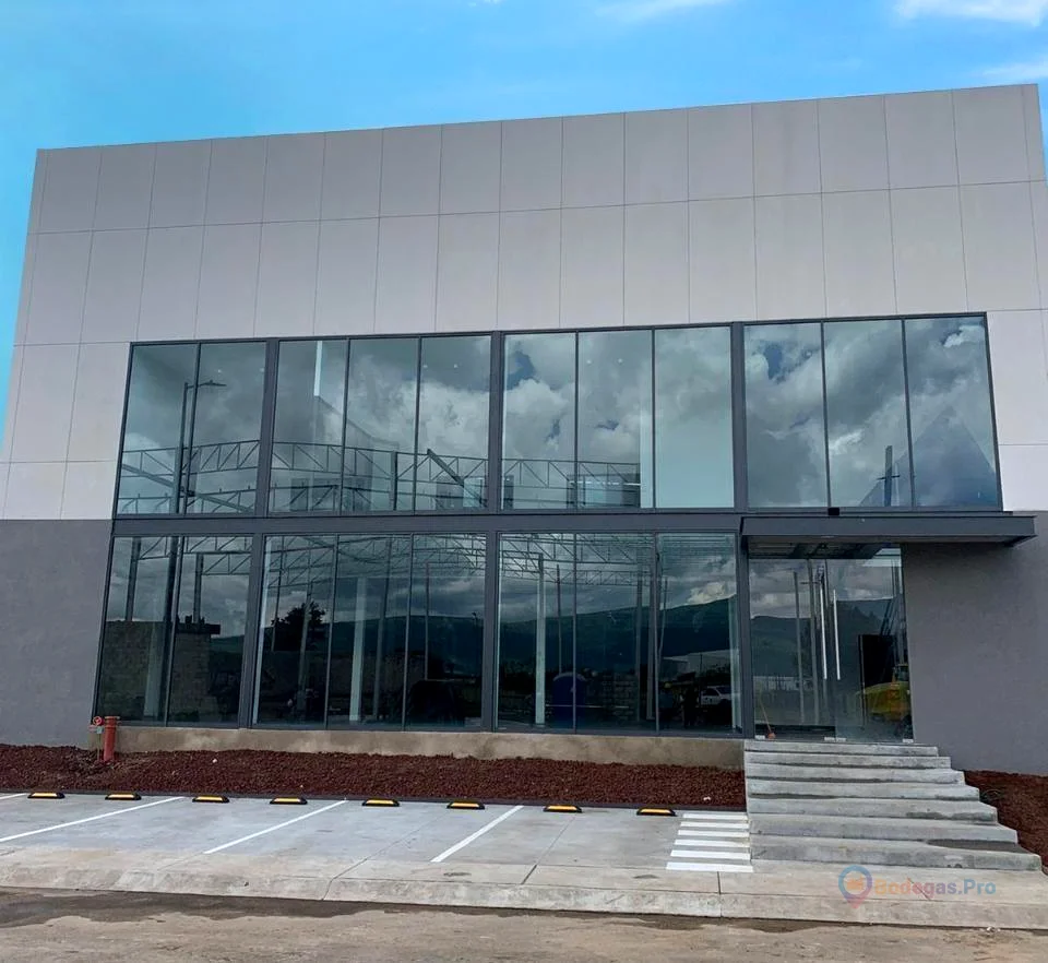 Bodega Industrial 760m2 en Renta en Avant Industrial Park, Santa Cruz de las Flores, Jalisco